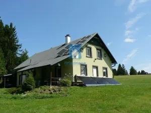 Prodej rodinného domu, Lesná, 245 m2