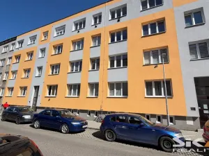 Prodej bytu 3+1, Louny, Štefánikova, 60 m2