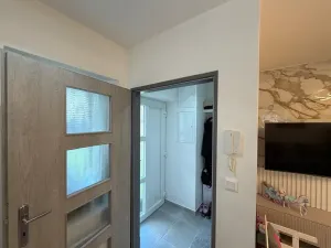 Prodej bytu 2+kk, Praha - Kyje, 68 m2