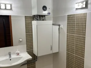 Pronájem obchodního prostoru, Plzeň, 45 m2