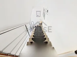 Prodej bytu 3+kk, Polerady, 85 m2