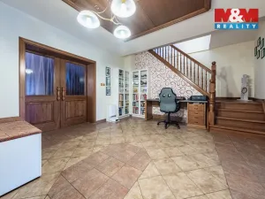 Prodej výrobních prostor, Droužkovice, Rudé armády, 486 m2