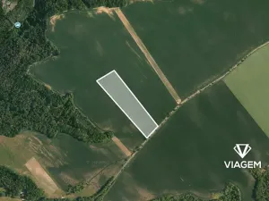 Prodej podílu pole, Želízy, 8977 m2