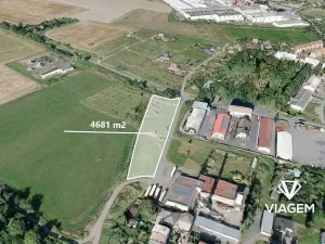 Prodej podílu pole, Stříbro, 2388 m2