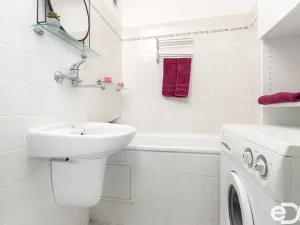 Pronájem bytu 2+1, Hradec Králové, Jungmannova, 65 m2