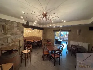 Prodej restaurace, Bad Kleinkirchheim, Rakousko, Dorfstraße, 120 m2