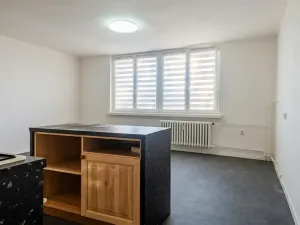 Pronájem bytu 4+kk, Meziboří, J. A. Komenského, 66 m2