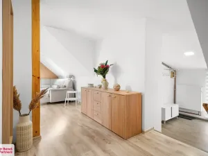 Prodej rodinného domu, Kolešov, 198 m2