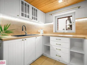 Prodej rodinného domu, Kolešov, 198 m2