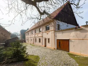 Prodej vícegeneračního domu, Chotiněves, 495 m2