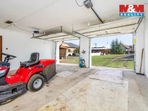 Prodej pozemku pro bydlení, Jíkev, 885 m2