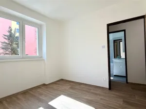 Pronájem bytu 3+1, Cheb, Palackého, 57 m2