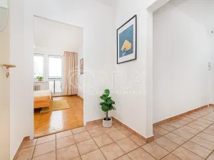 Prodej bytu 2+1, Praha - Letňany, Vratimovská, 56 m2