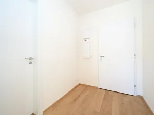 Pronájem bytu 1+kk, Praha - Střížkov, Střížkovská, 37 m2