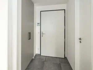 Pronájem bytu 2+kk, Praha - Modřany, Mezi vodami, 71 m2