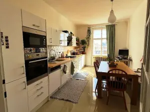 Pronájem bytu 2+1, Praha, Slezská, 80 m2