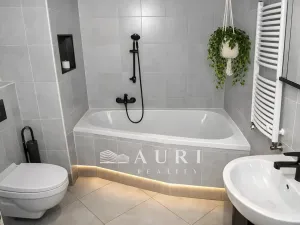 Prodej bytu 2+kk, Praha - Letňany, Miroslava Hajna, 53 m2