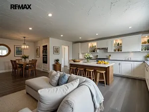 Prodej rodinného domu, Čistá, 245 m2