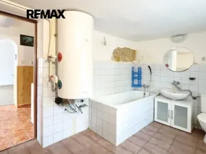 Prodej rodinného domu, Čistá, 245 m2