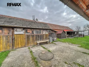 Prodej rodinného domu, Městec Králové, U Nového, 44 m2