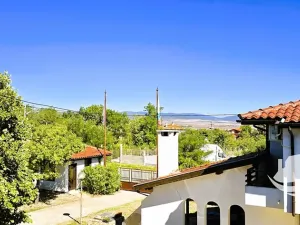 Prodej rodinného domu, Karnobat, Bulharsko, 206 m2