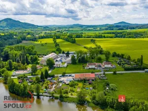 Prodej pozemku pro bydlení, Jablonné v Podještědí - Zámecká, 1942 m2