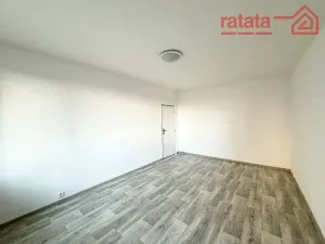 Pronájem bytu 2+1, Chomutov, 17. listopadu, 62 m2