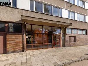 Prodej bytu 3+1, Hradec Králové - Pražské Předměstí, Baarova, 77 m2