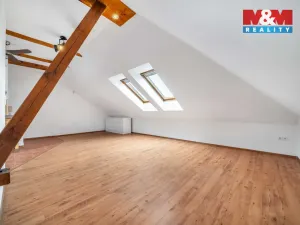 Prodej bytu 1+kk, Mníšek pod Brdy, 5. května, 55 m2