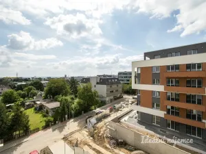 Pronájem bytu 2+kk, Praha - Třebonice, Do zahrádek I, 51 m2