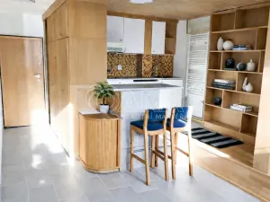 Pronájem bytu 1+kk, Praha, Školská, 30 m2