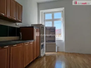 Pronájem bytu 1+1, Karlovy Vary - Stará Role, Javorová, 37 m2