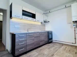 Pronájem bytu 3+1, Hodonín, třída Bří Čapků, 85 m2