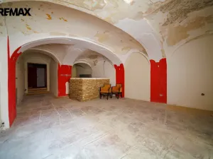 Prodej obchodního prostoru, Cheb, Cechovní, 253 m2