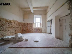 Prodej obchodního prostoru, Cheb, Cechovní, 253 m2