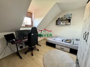 Prodej rodinného domu, Praha - Újezd nad Lesy, Novosibřinská, 220 m2