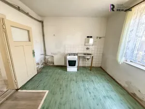 Prodej bytu 3+1, Lomnice, Kraslická, 80 m2