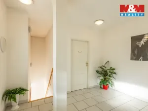 Prodej obchodního prostoru, Postoloprty, Marxovo náměstí, 440 m2