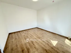 Pronájem bytu 3+1, Znojmo, Aninská, 74 m2