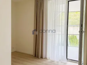 Pronájem bytu 3+kk, Praha, U Sluncové, 98 m2