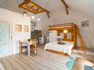 Prodej apartmánu, Malšín - Ostrov, 350 m2