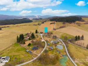 Prodej apartmánu, Malšín - Ostrov, 360 m2