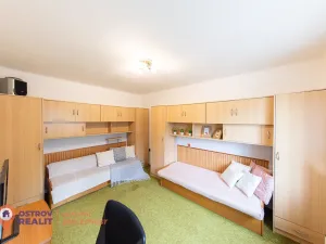 Prodej bytu 3+1, Krnov, Nádražní, 78 m2