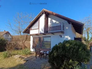 Prodej chaty, Pištín - Zálužice, 35 m2