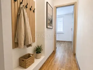 Prodej bytu 3+kk, Karlovy Vary - Drahovice, Východní, 61 m2