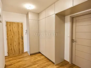 Prodej bytu 3+kk, Karlovy Vary - Drahovice, Východní, 61 m2