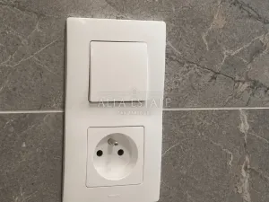 Prodej bytu 3+kk, Karlovy Vary - Drahovice, Východní, 61 m2