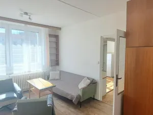 Pronájem bytu 1+1, Jihlava, Březinova, 34 m2