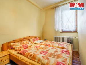 Prodej rodinného domu, Karlovy Vary - Stará Role, Korunní, 96 m2