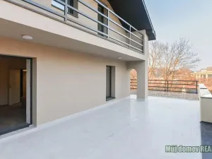 Pronájem pokoje, Praha - Hloubětín, Aloisovská, 13 m2